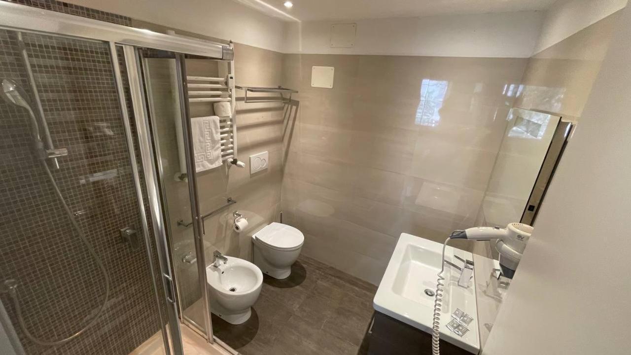 Rienzo Vatican Suites Rome Exterior photo